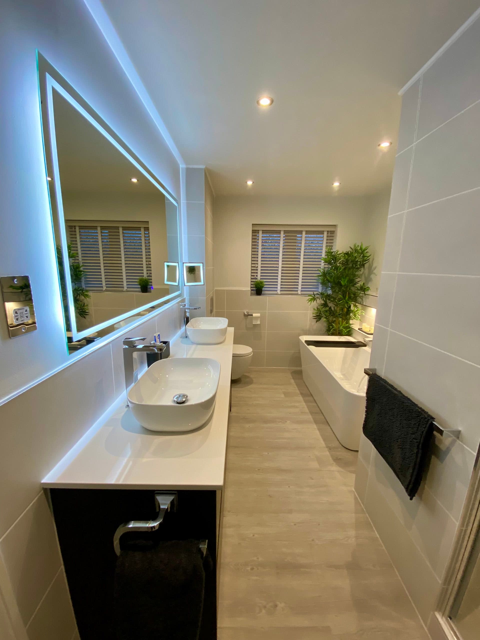 Mr & Mrs Taylor - En-suite detail 2