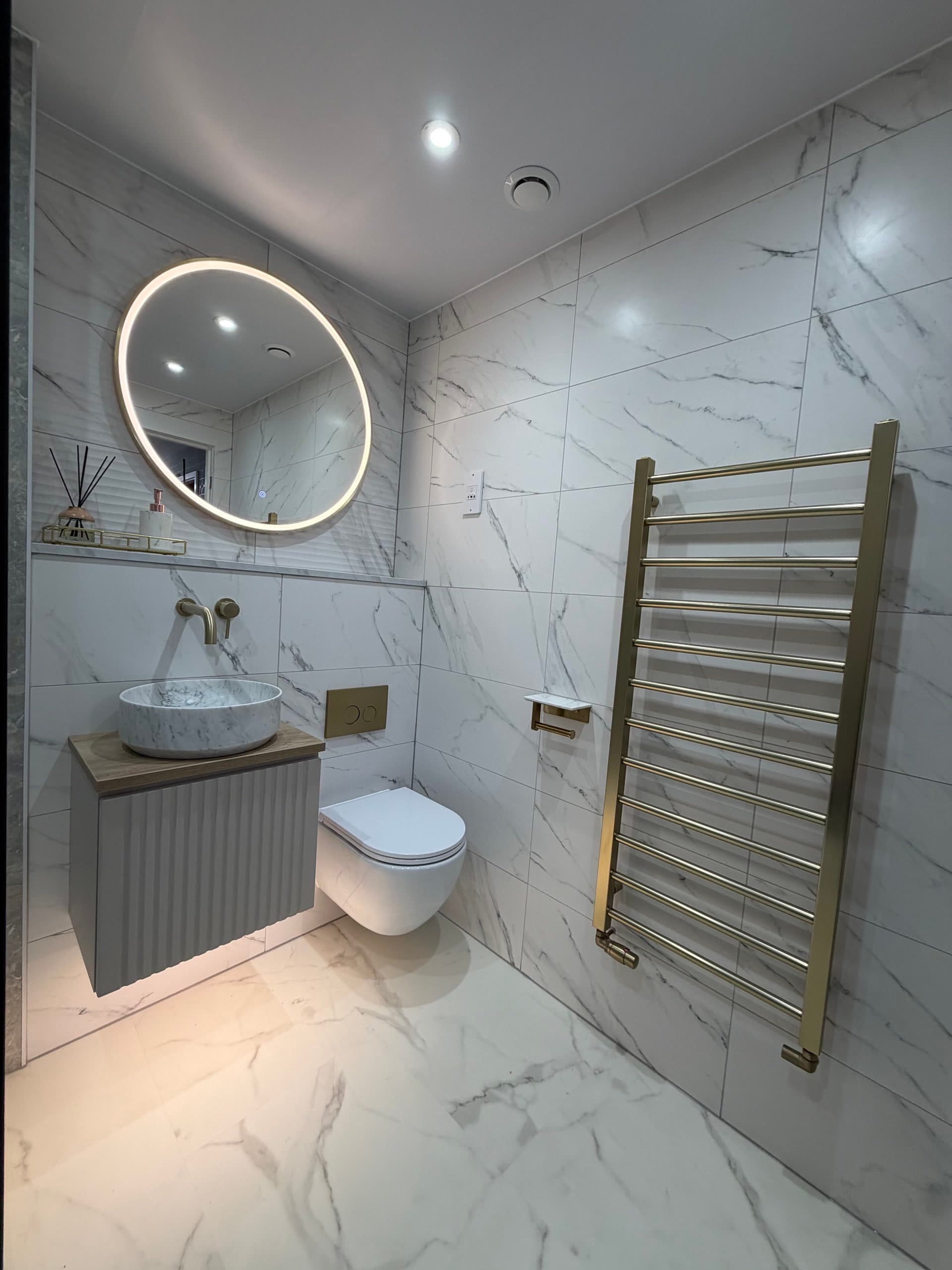 Mr & Mrs Jepson, Main Bathroom detail 1