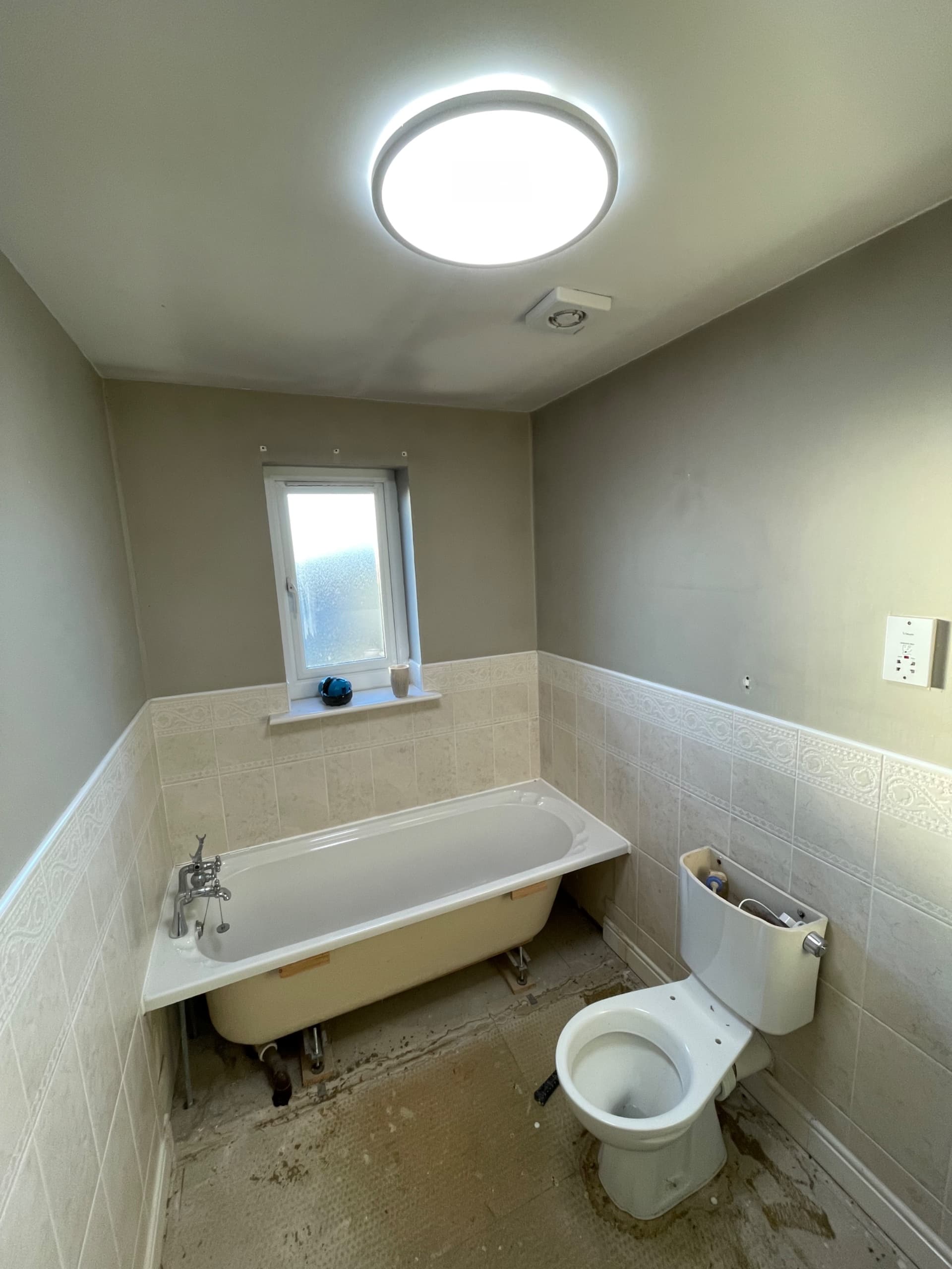 Mr & Mrs Parrington Main Bathroom detail 1